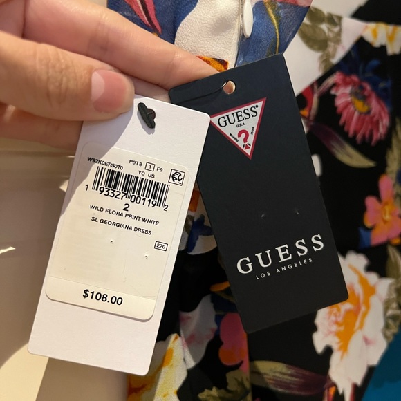 Brand new Guess Floral Print Dress Size 2 - Picture 3 of 8